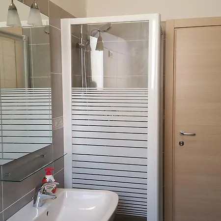 Apartament In Fiera 14 Superior Bolonia