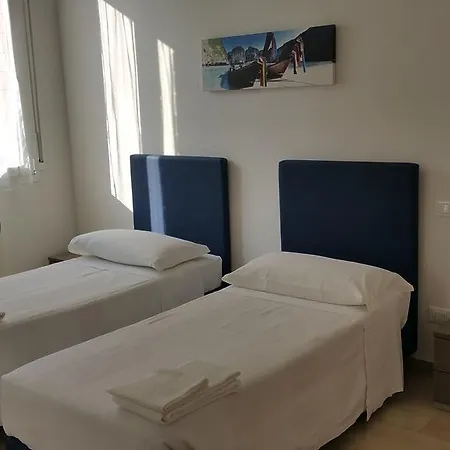 In Fiera 14 Superior * Bologna